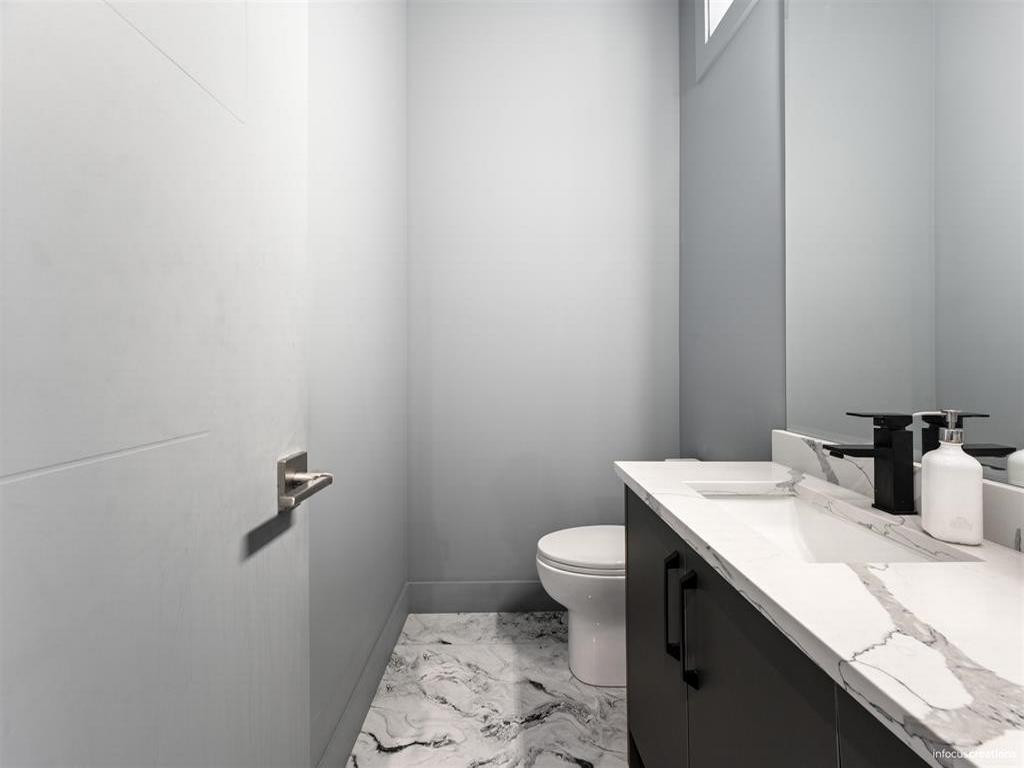 Listing Image for R3070437