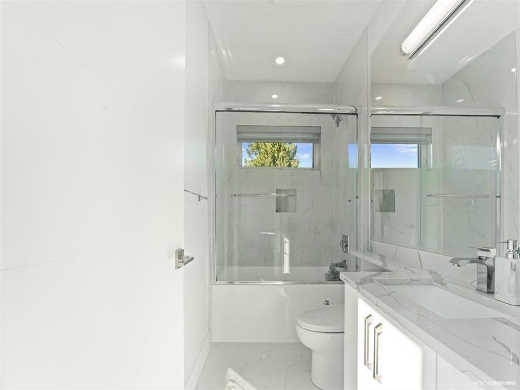 Listing Image for R3070437