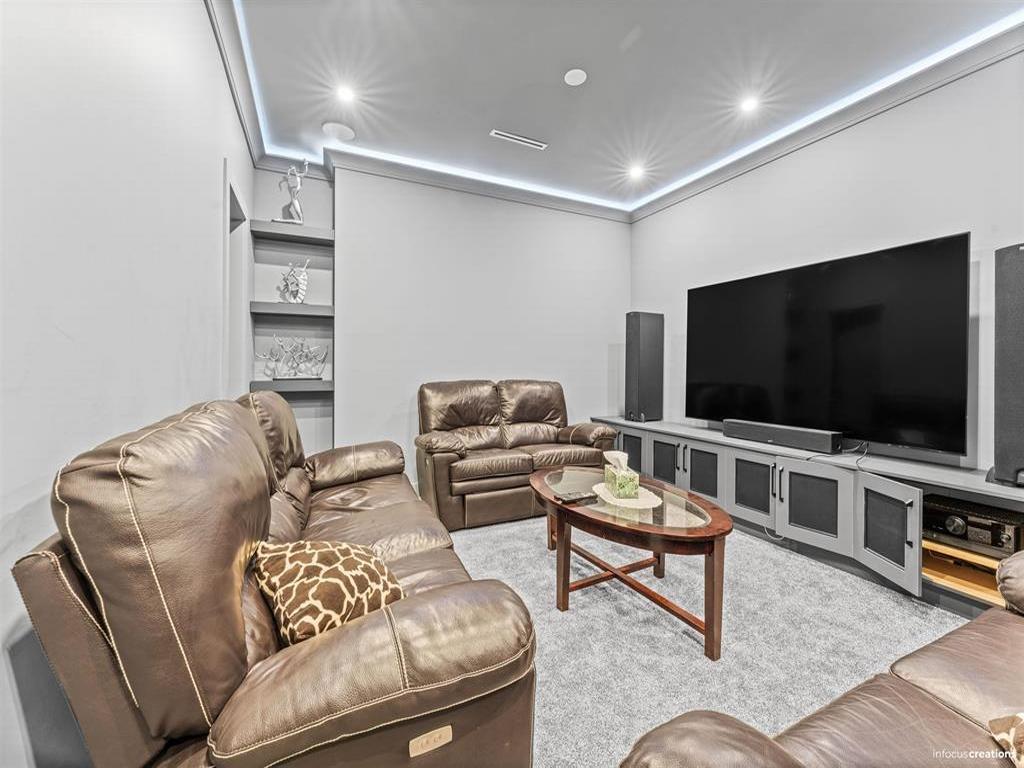 Listing Image for R3070437