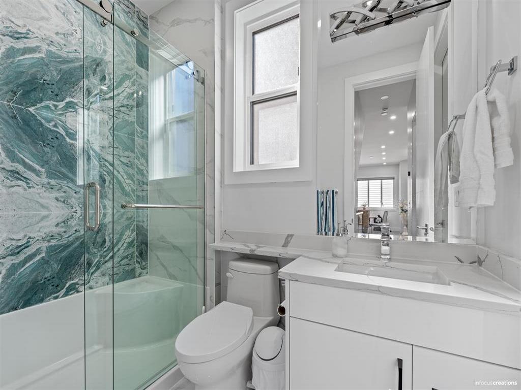 Listing Image for R3070437