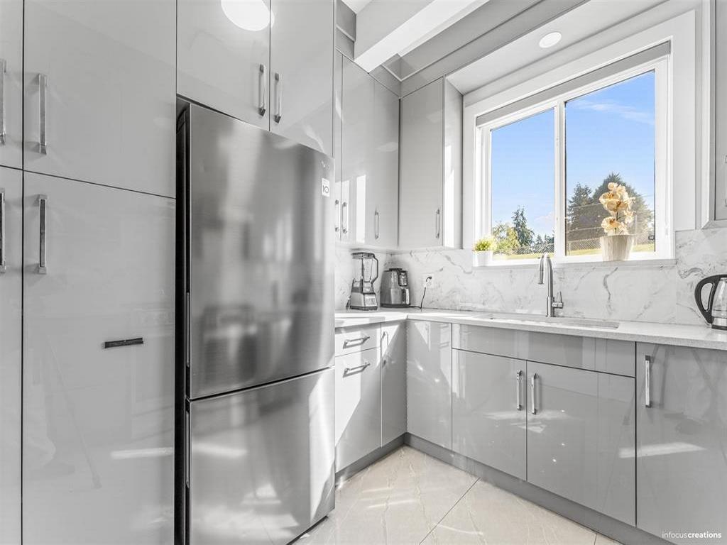 Listing Image for R3070437