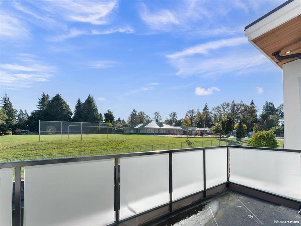 Listing Image for R3070437