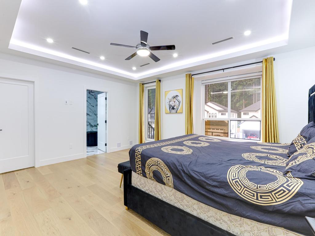 Listing Image for R3070438