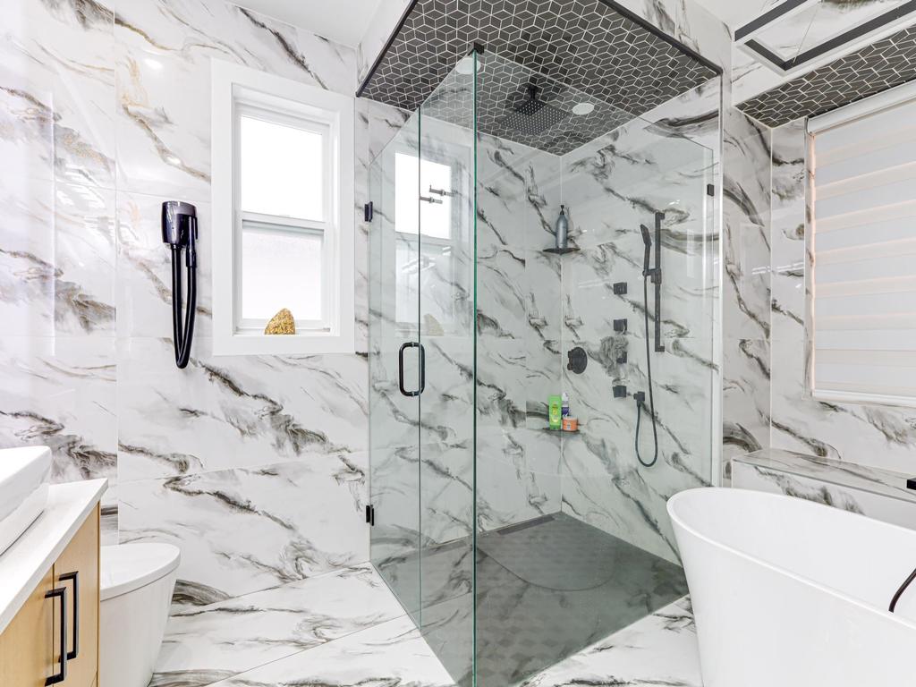 Listing Image for R3070438