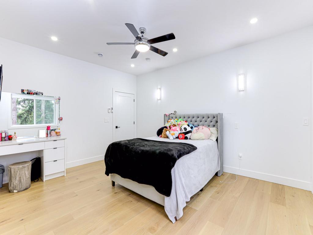 Listing Image for R3070438