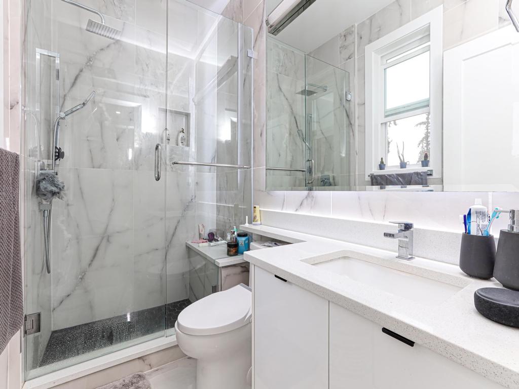 Listing Image for R3070438