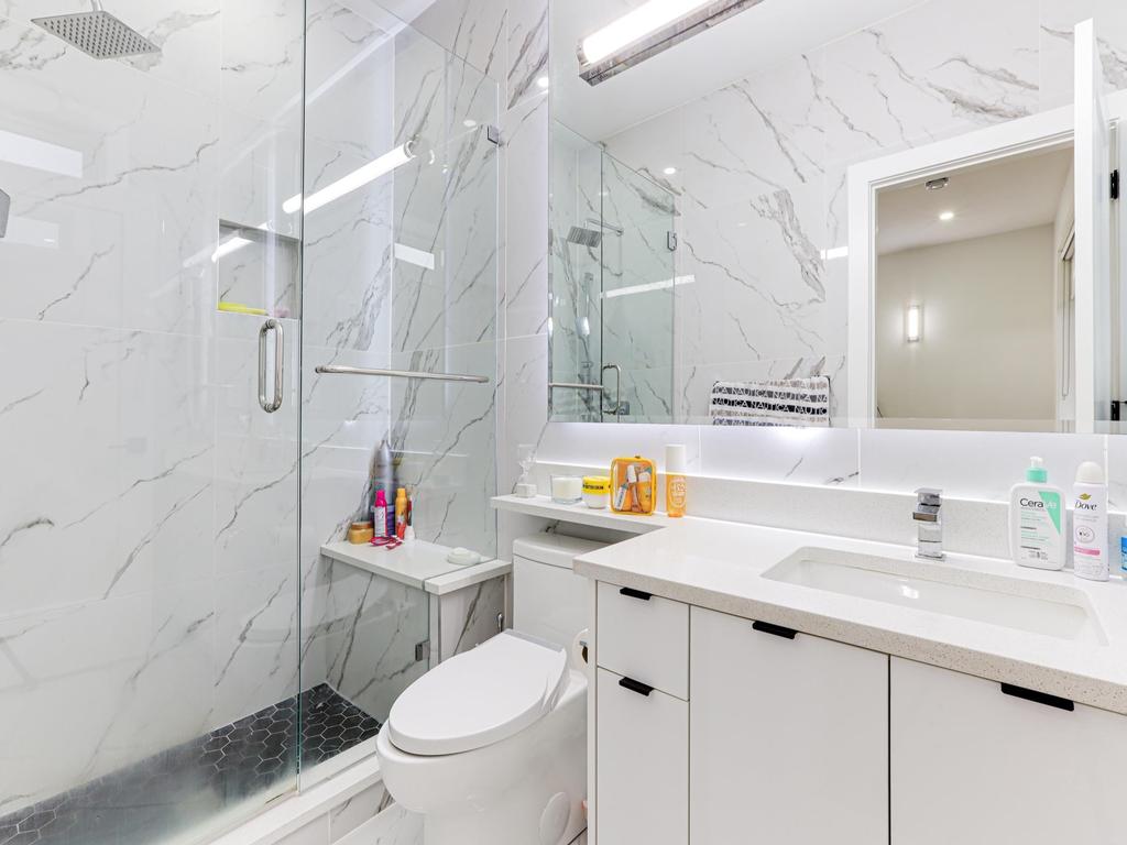 Listing Image for R3070438