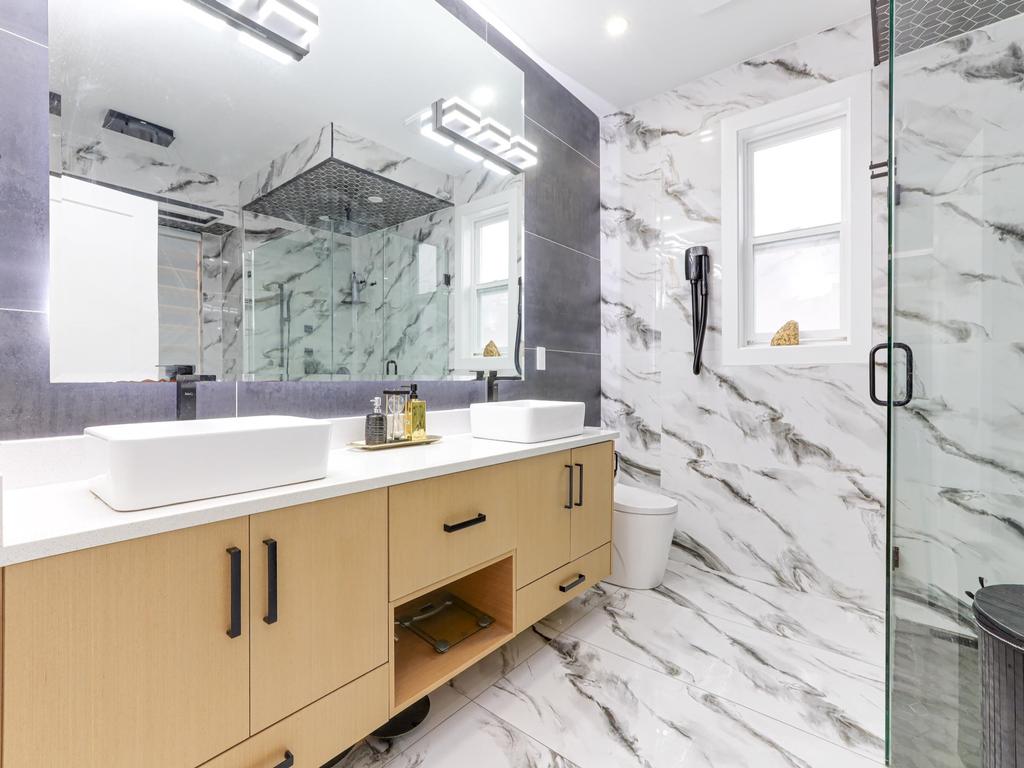 Listing Image for R3070438