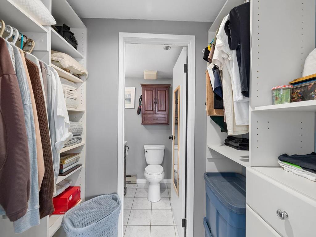 Listing Image for R3070482