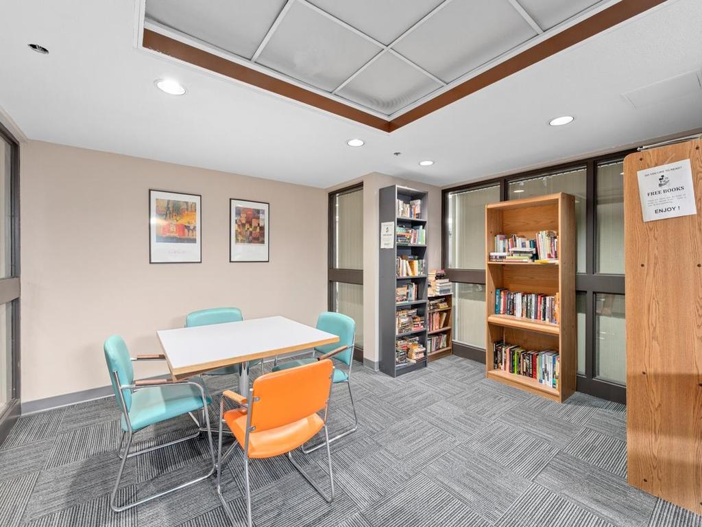 Listing Image for R3070482