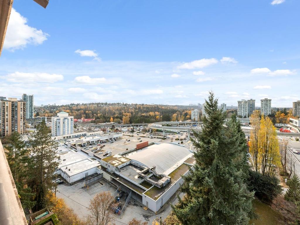 Listing Image for R3070482