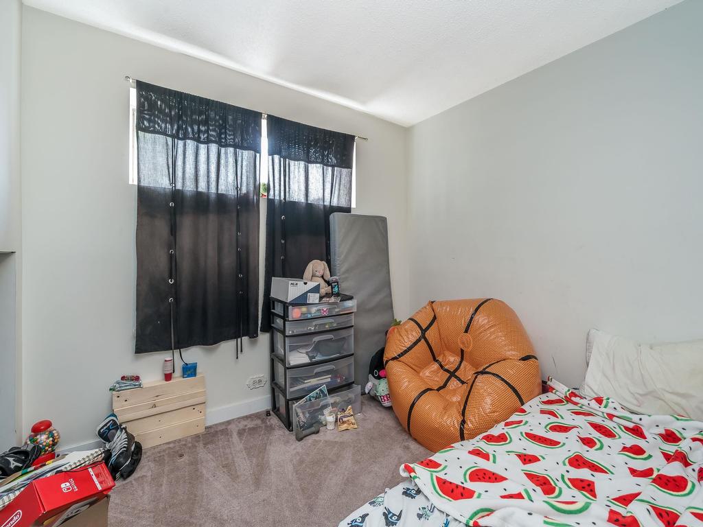 Listing Image for R3070529