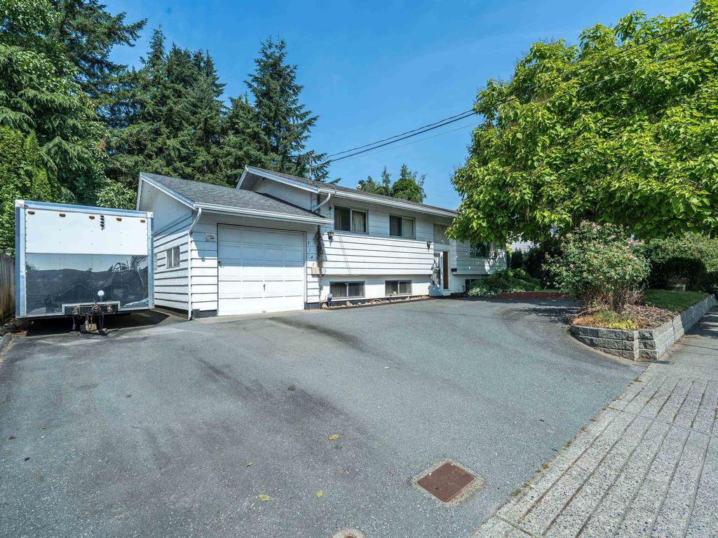 Listing Image for R3070529