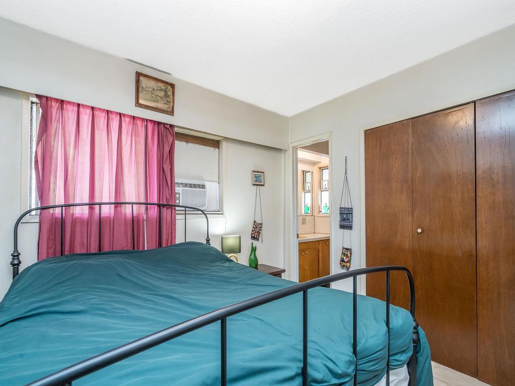 Listing Image for R3070529