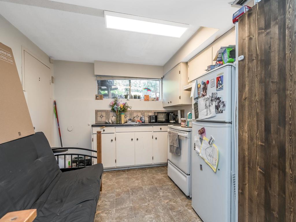 Listing Image for R3070529