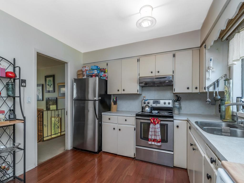 Listing Image for R3070529