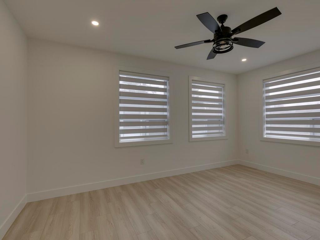 Listing Image for R3070536