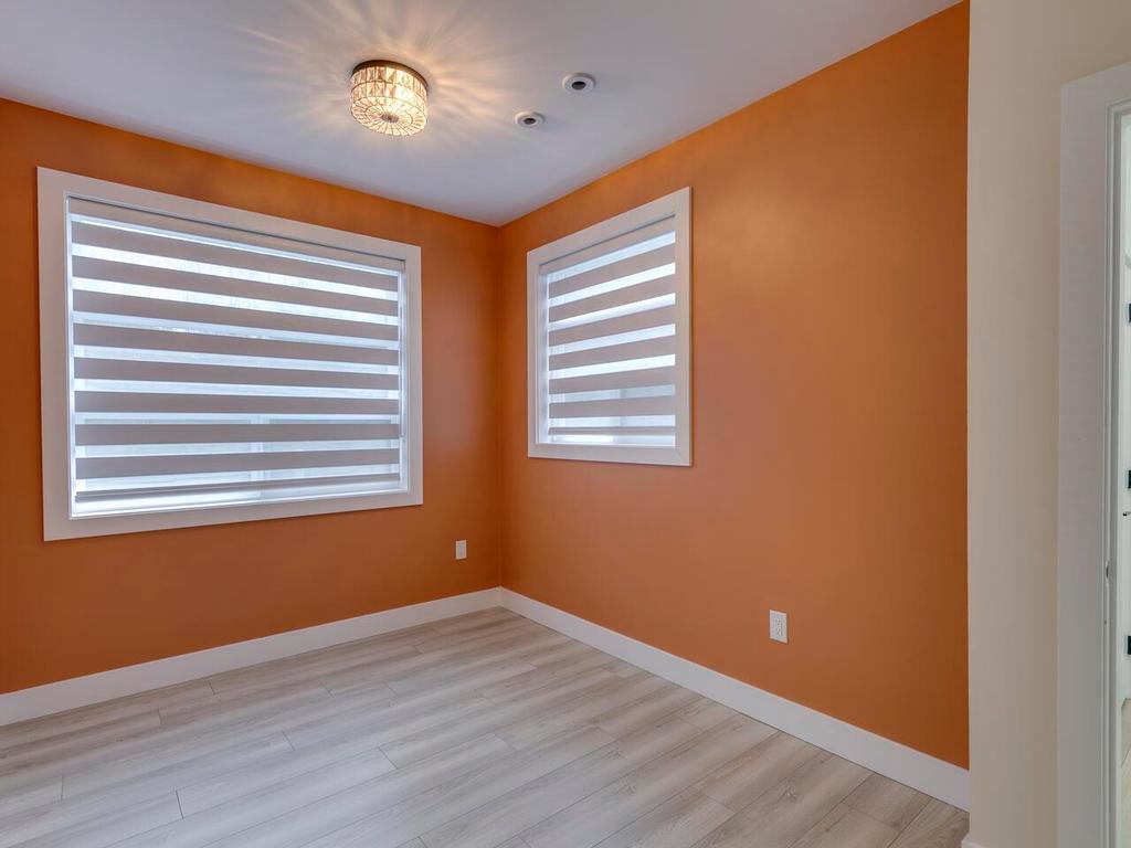 Listing Image for R3070536