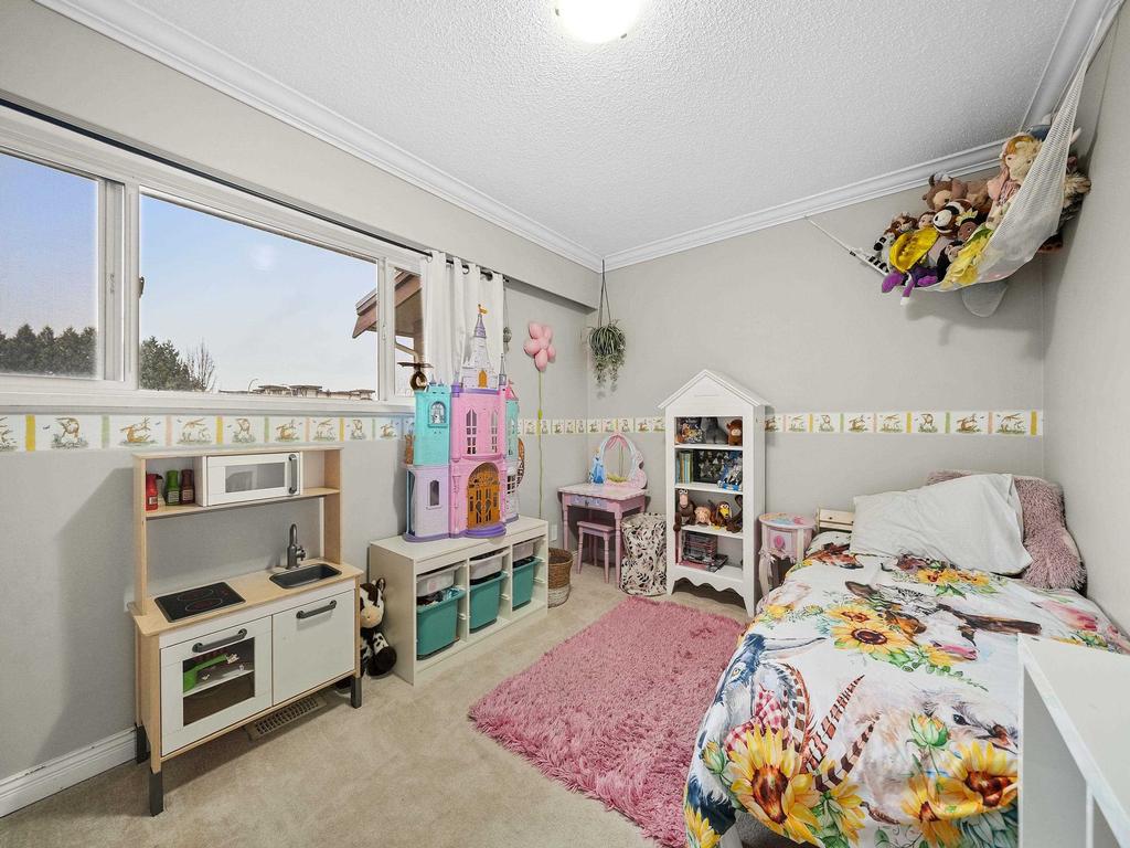 Listing Image for R3070558