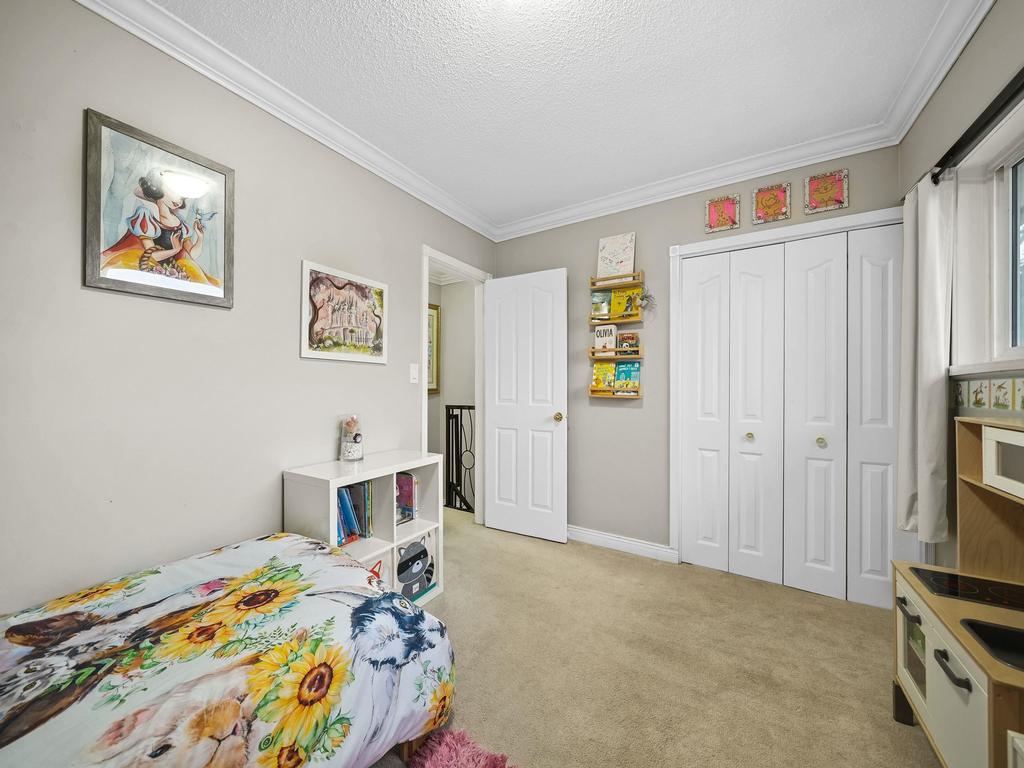 Listing Image for R3070558