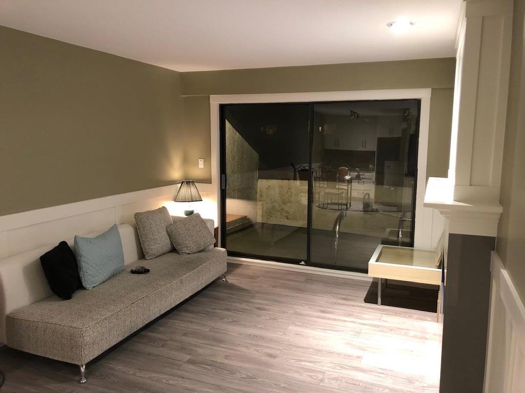 Listing Image for R3070578