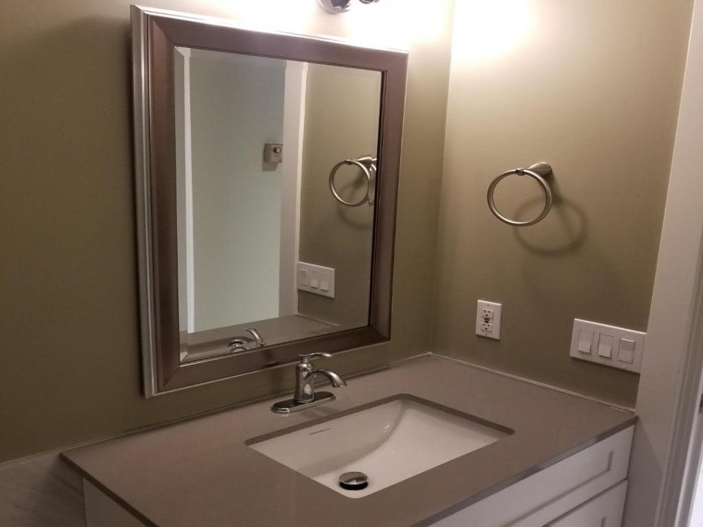 Listing Image for R3070578