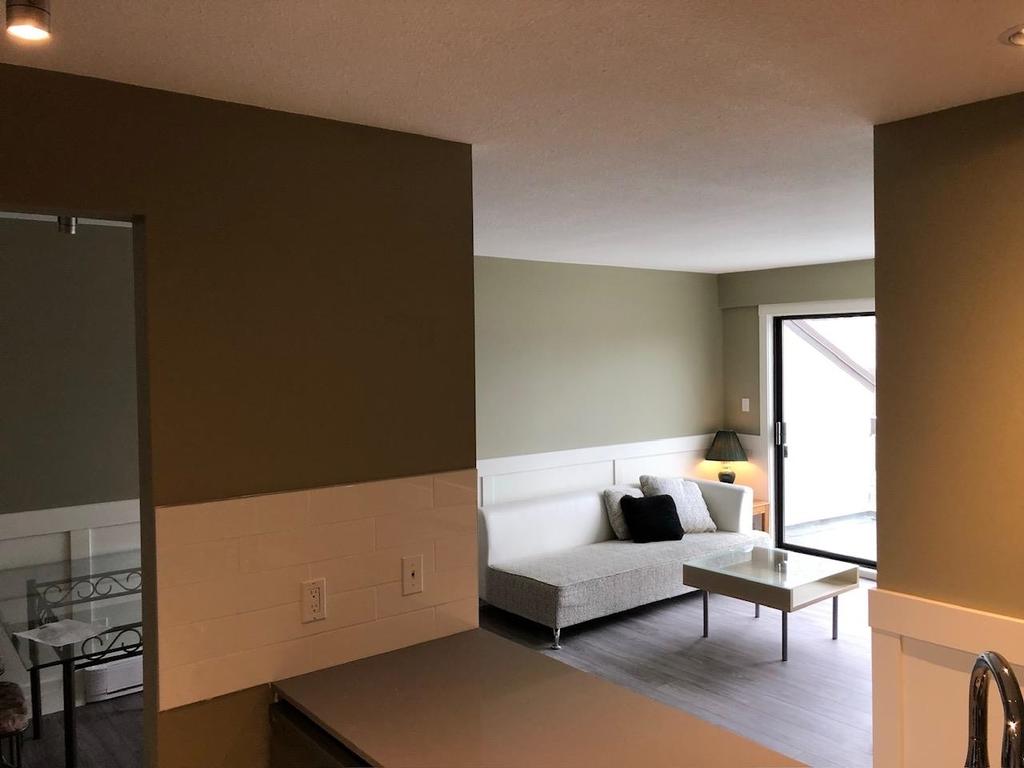 Listing Image for R3070578