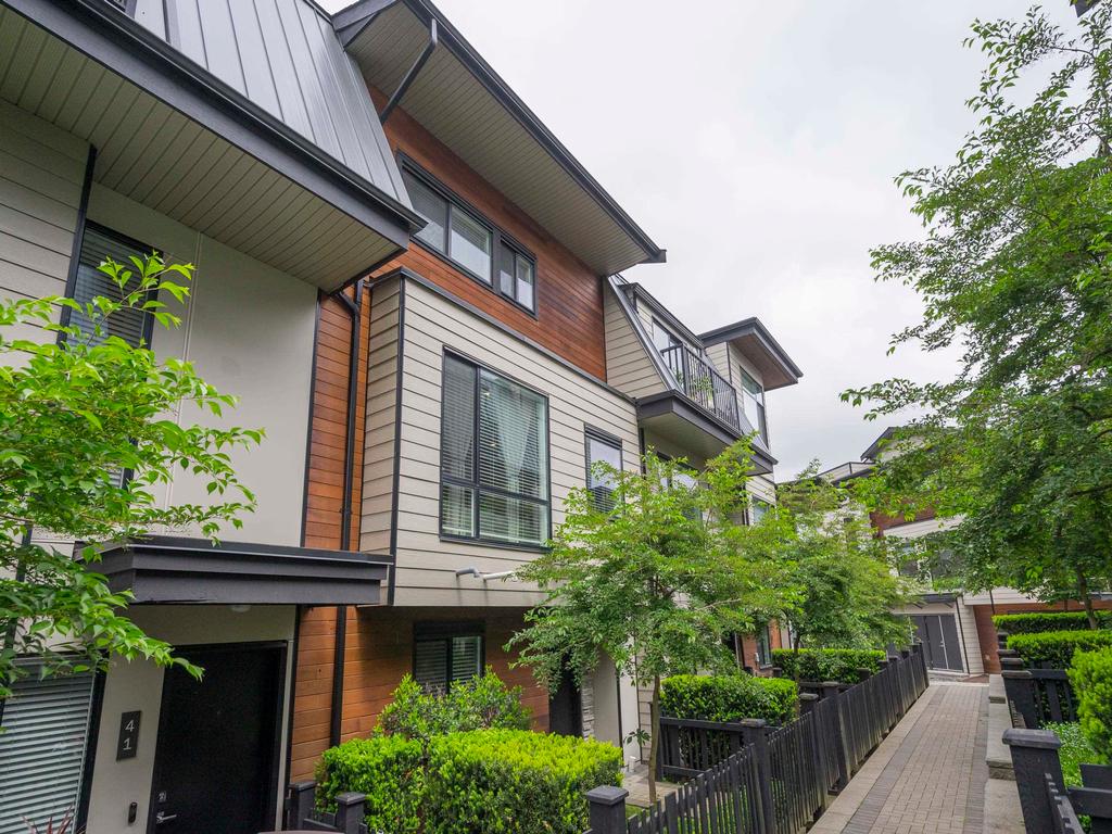 Listing Image for R3070580