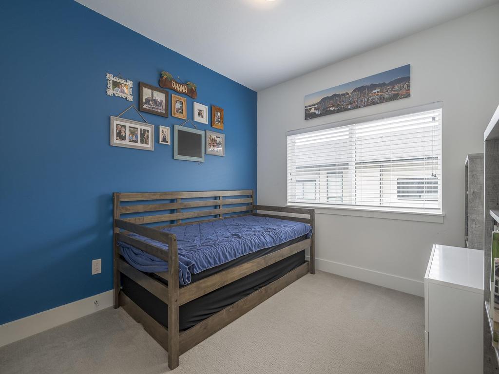 Listing Image for R3070580