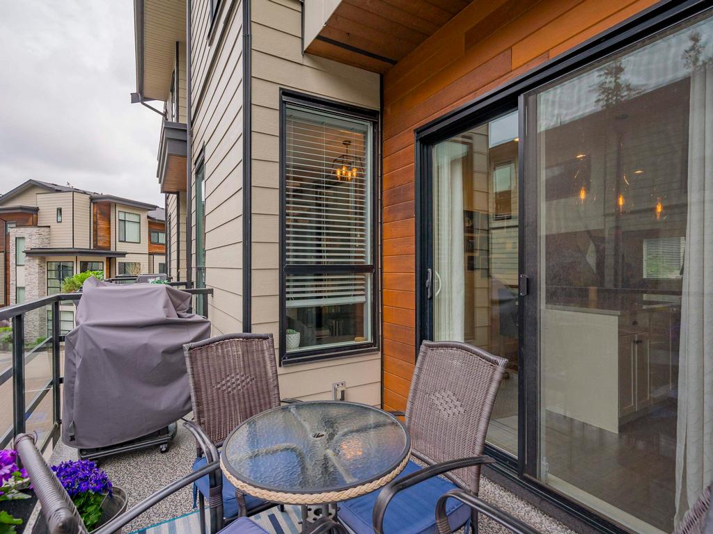 Listing Image for R3070580