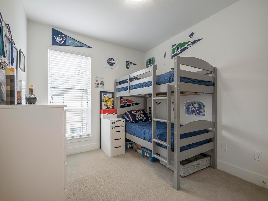 Listing Image for R3070580