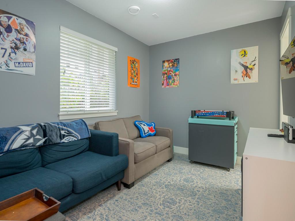 Listing Image for R3070580