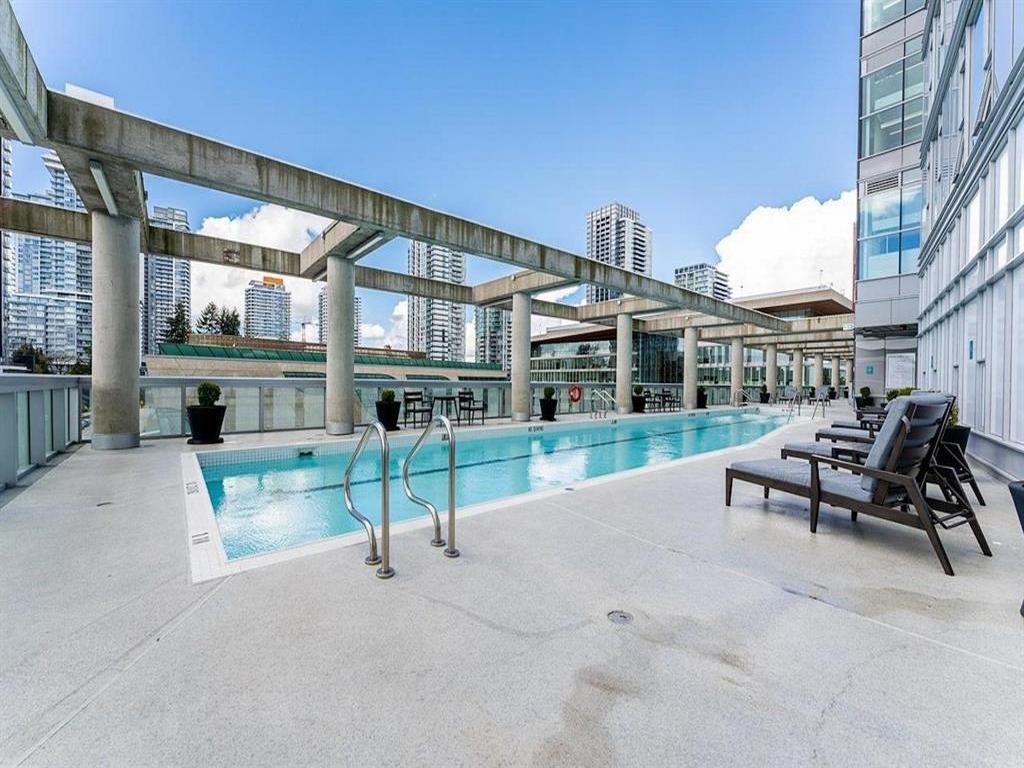 Listing Image for R3070587