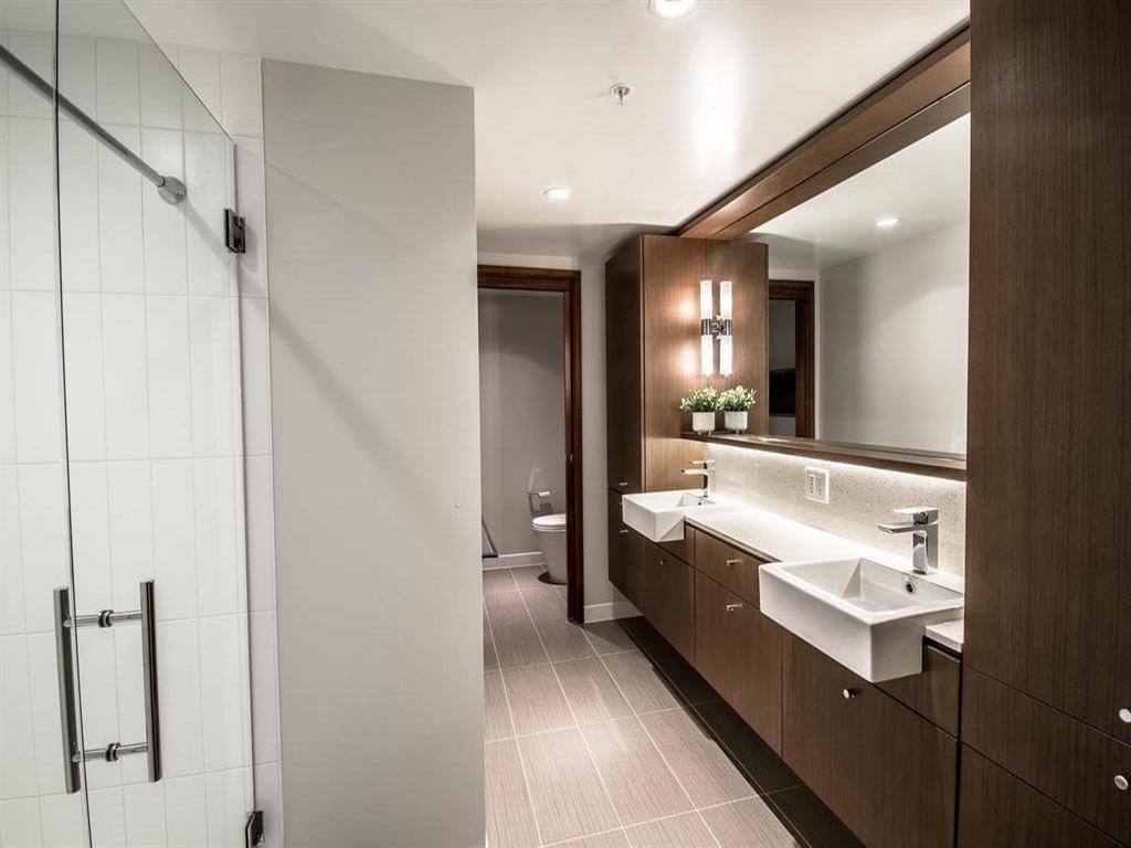 Listing Image for R3070587