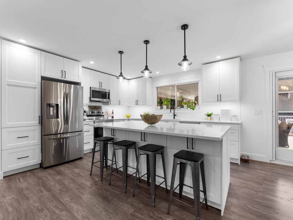 Listing Image for R3070588