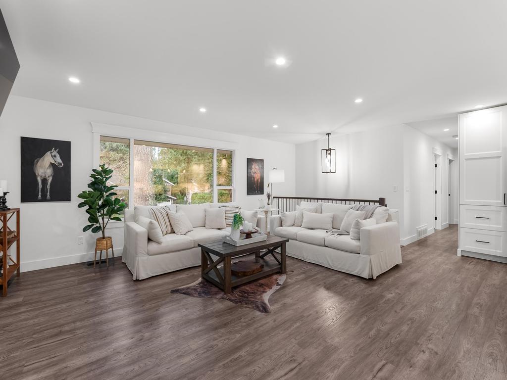 Listing Image for R3070588