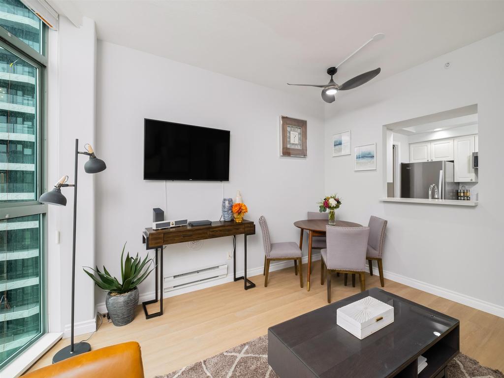 Listing Image for R3070681