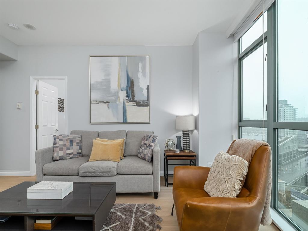 Listing Image for R3070681