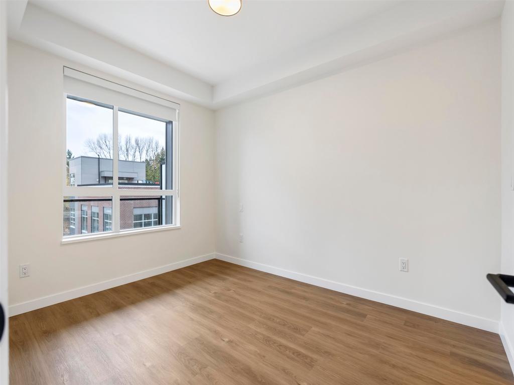 Listing Image for R3070745