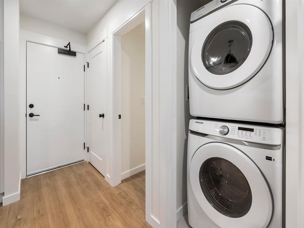 Listing Image for R3070745