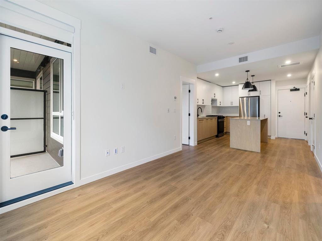 Listing Image for R3070745