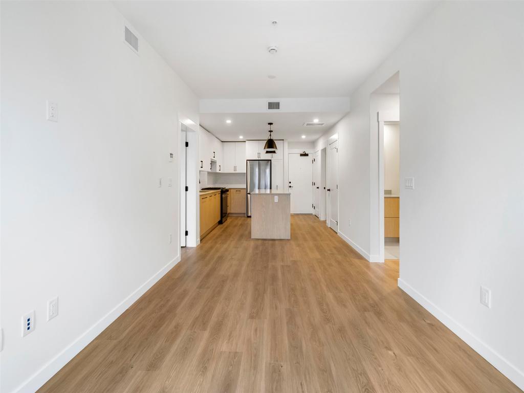 Listing Image for R3070745