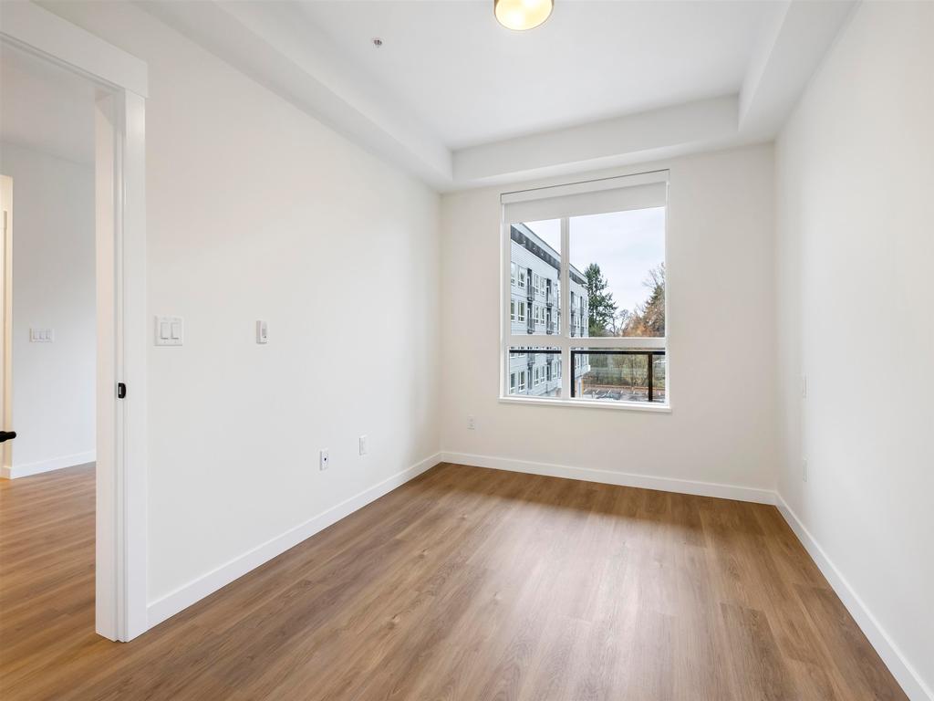 Listing Image for R3070745