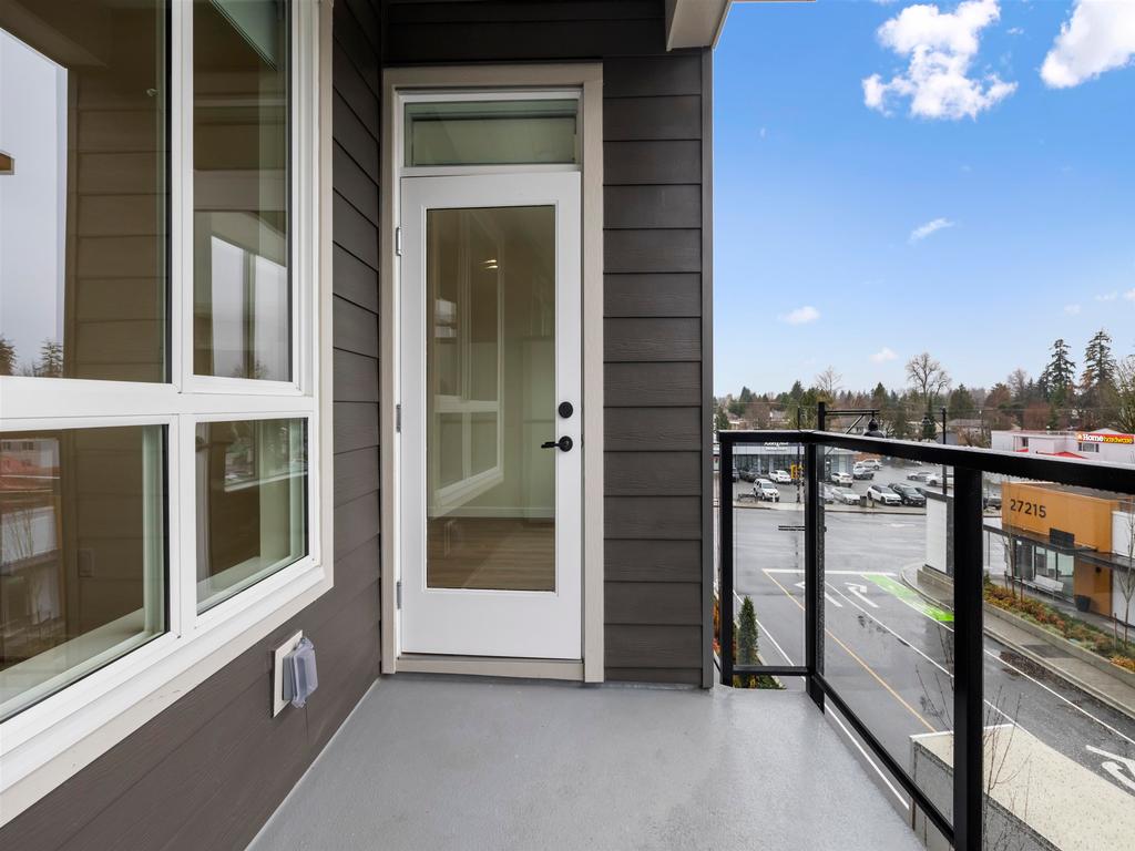 Listing Image for R3070745