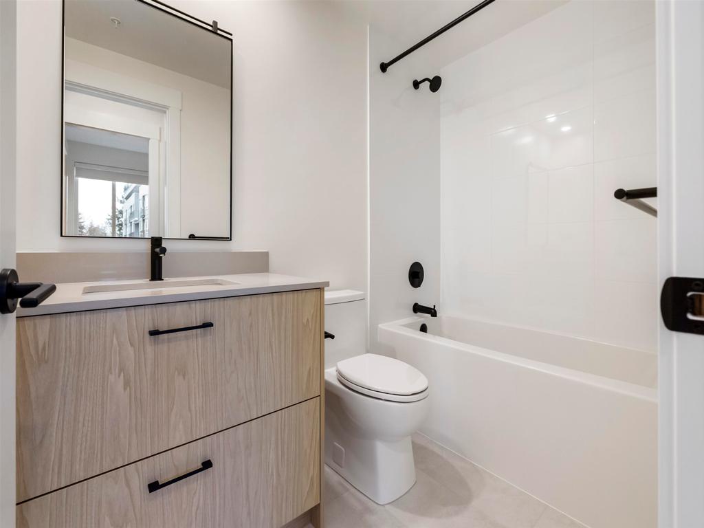 Listing Image for R3070745