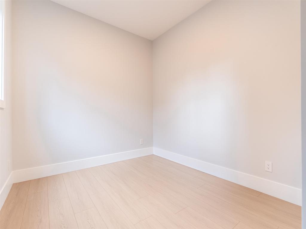 Listing Image for R3070805