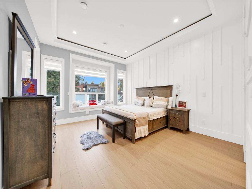 Listing Image for R3070805