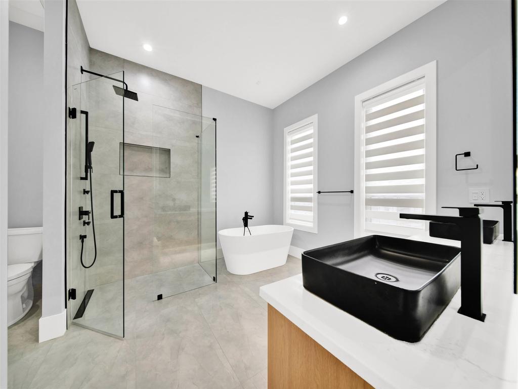 Listing Image for R3070805