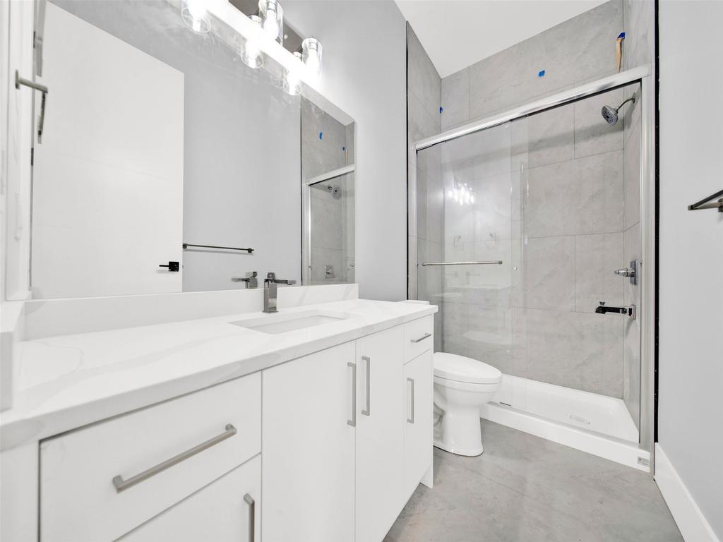 Listing Image for R3070805