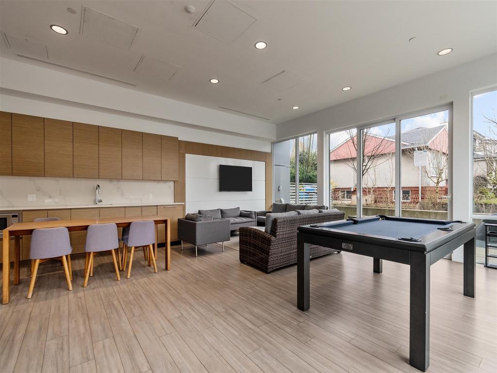 Listing Image for R3070859